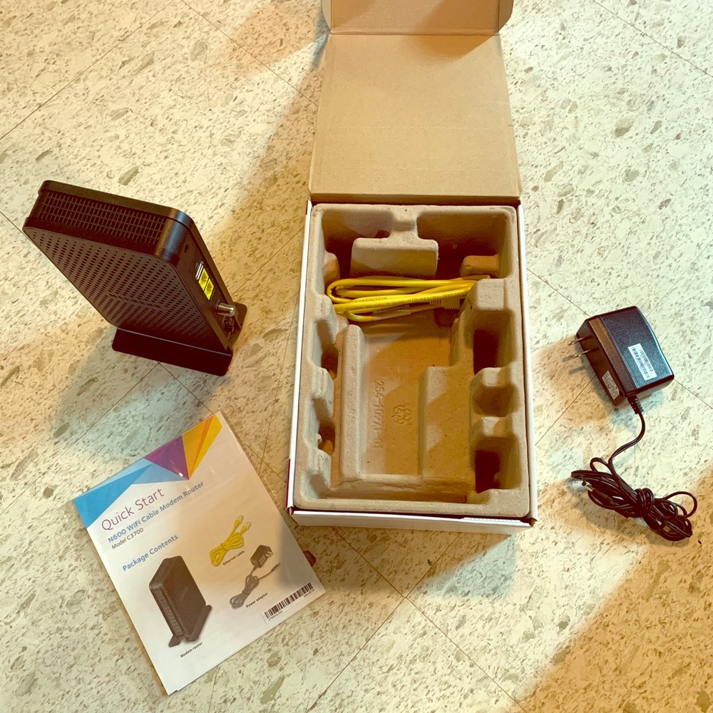 NetGear C3700-100NAS WiFi Cable Modem Router